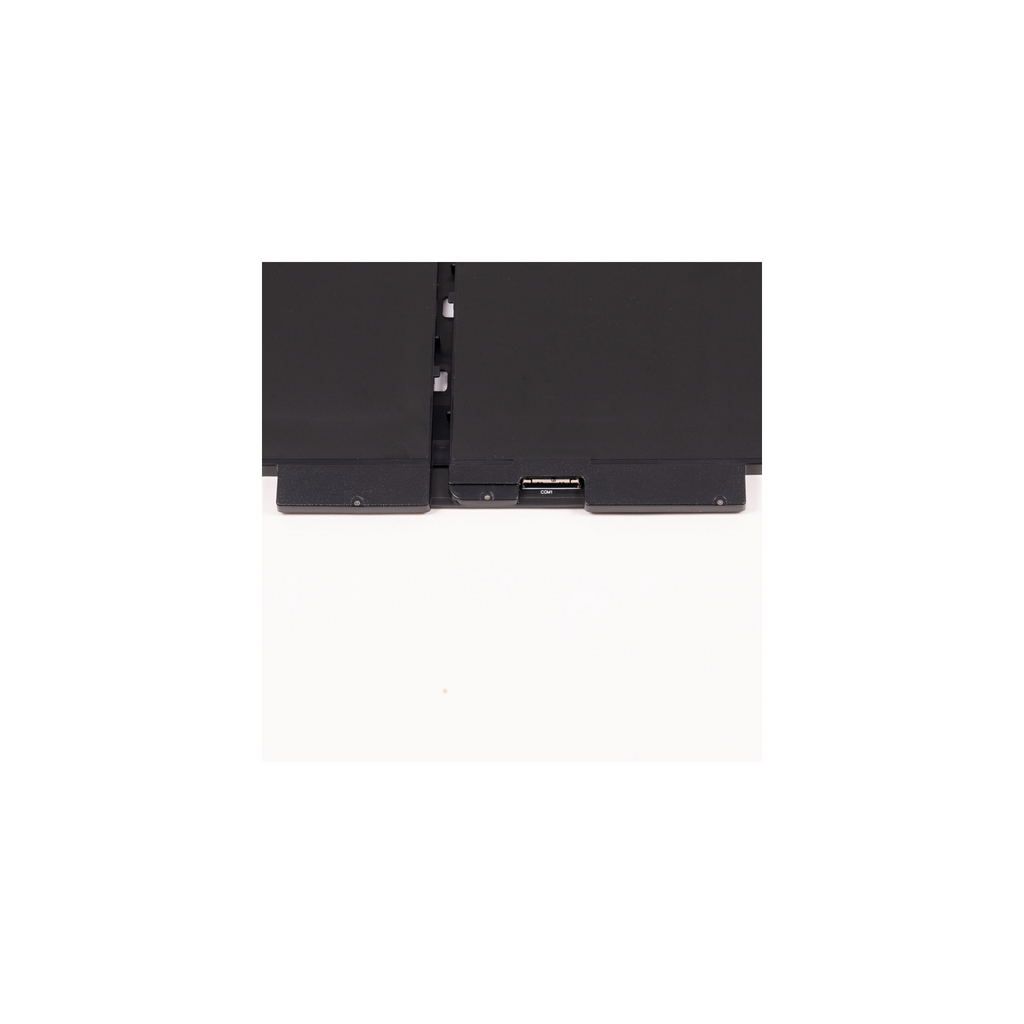 Black electronic device with a screen on a white background dell RJ40G
